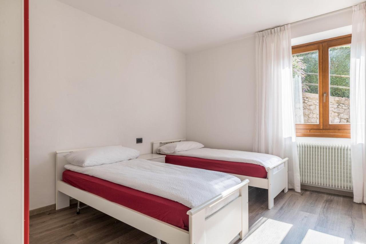 Appartamento Dorsino Εξωτερικό φωτογραφία